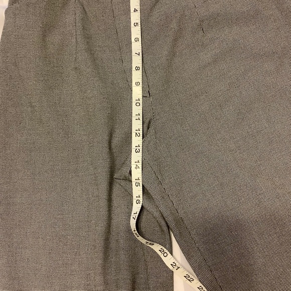 Pants - Picture 5 of 6